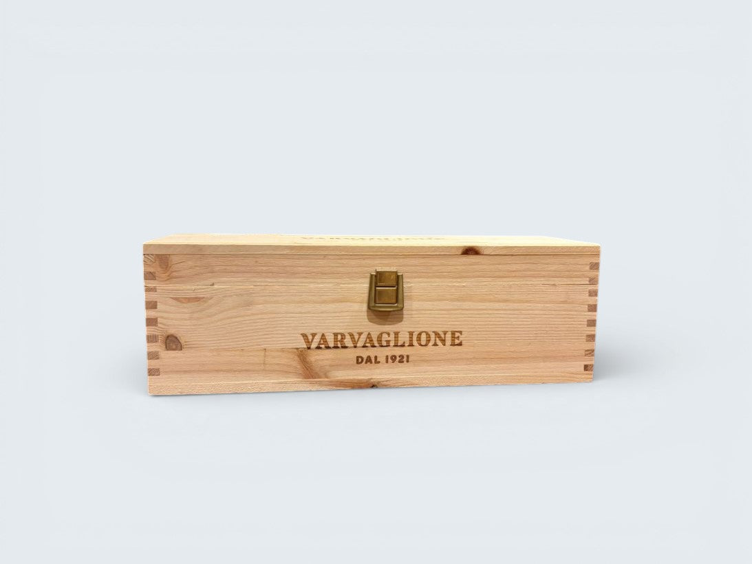 Cassetta Varvaglione + bottiglia Papale primitivo di Manduria