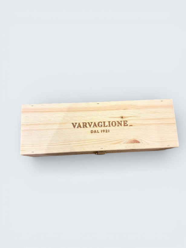 Cassetta Varvaglione + bottiglia Papale primitivo di Manduria