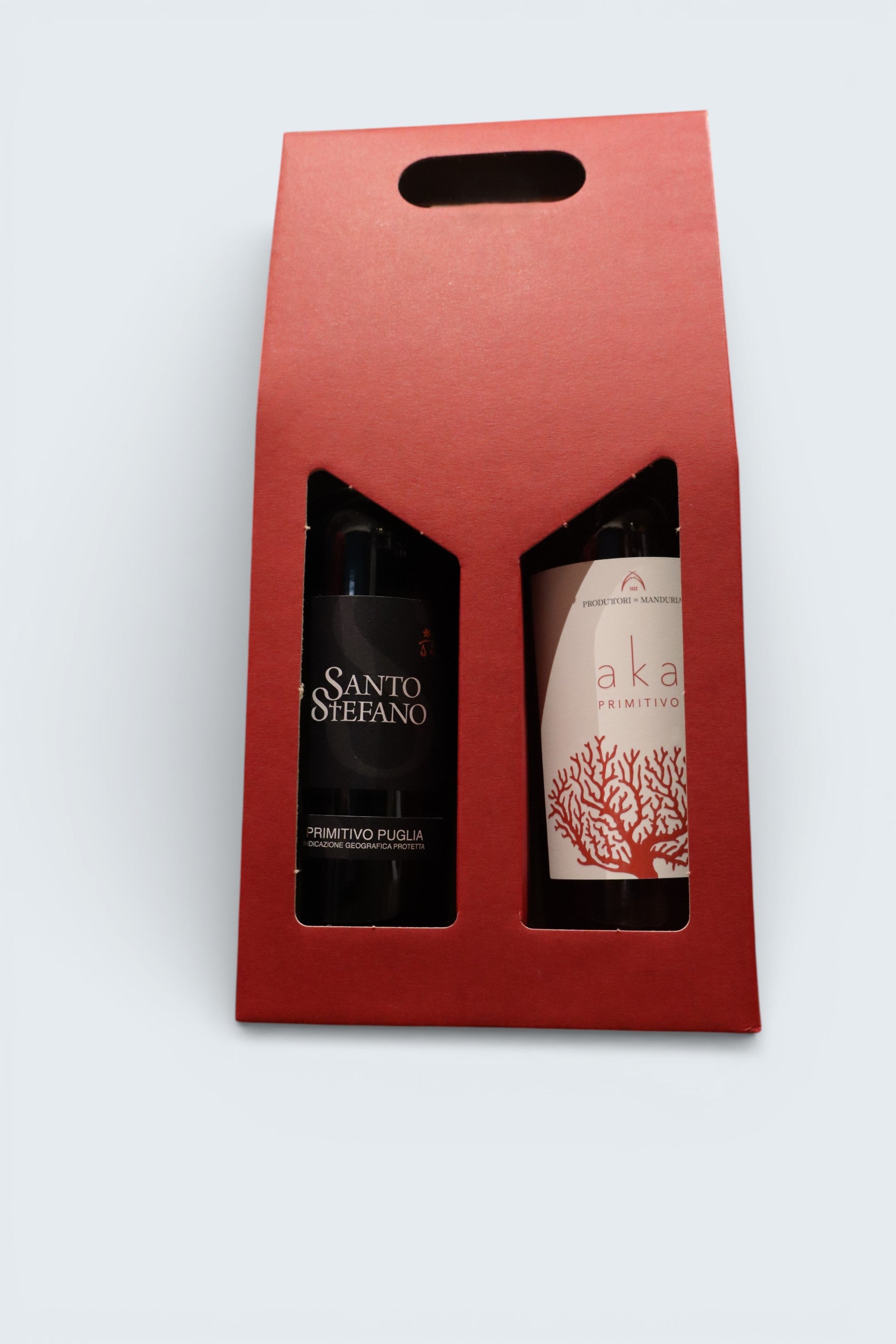 Confezione regalalo + bottiglia di Aka Rosato + Santo Stefano Primitivo